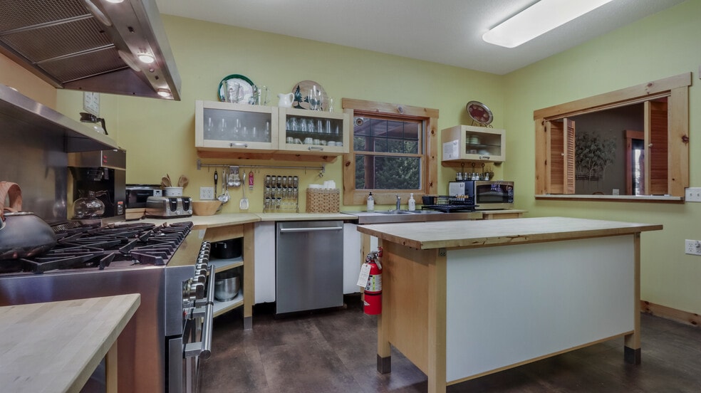 More Photos Of 18059 County Highway OO, Chippewa Falls Lodge Meeting Hall For Sale