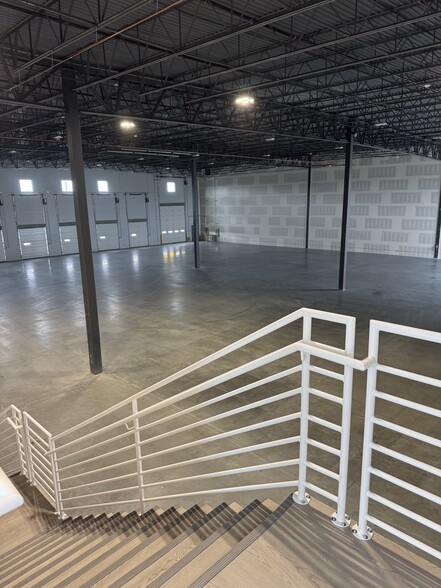 More Photos Of 235 Sugar St, Layton Industrial For Lease