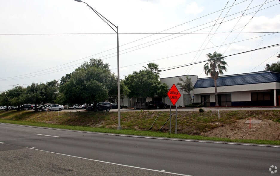 More Photos Of 4612 N 56th St, Tampa Research And Development For Sale