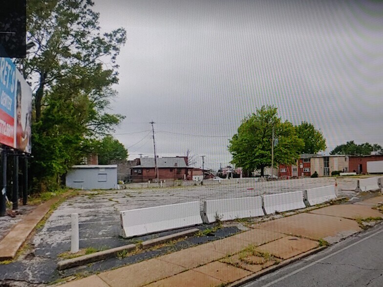 More Photos Of 4298 Chippewa St, Saint Louis Land For Sale