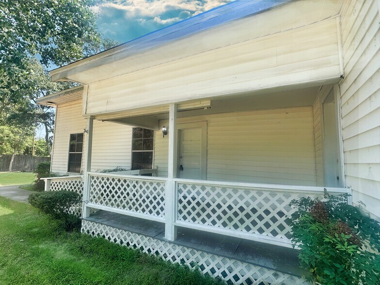 More Photos Of 142 Rowe Ln, Moscow Religious Facility For Sale