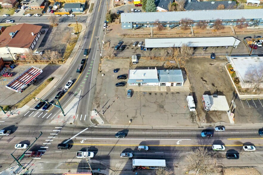 More Photos Of 105 Sheridan Blvd, Lakewood Convenience Store For Sale