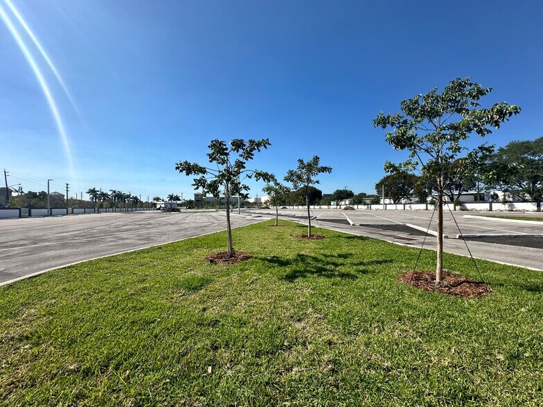 More Photos Of 1501 NW 18th St, Pompano Beach Land For Lease