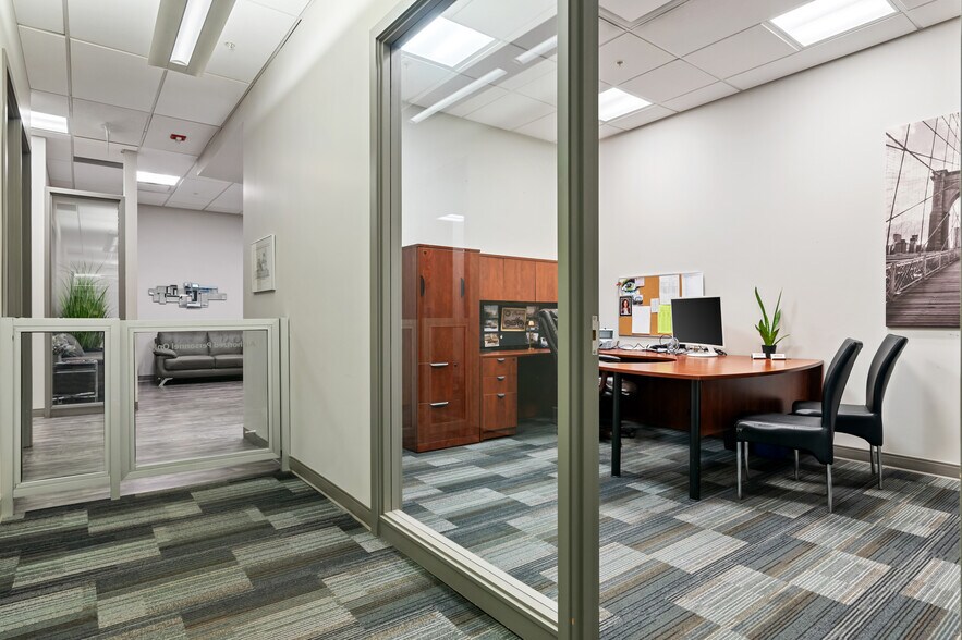 More Photos Of 13310 111 Av NW, Edmonton Unknown For Lease