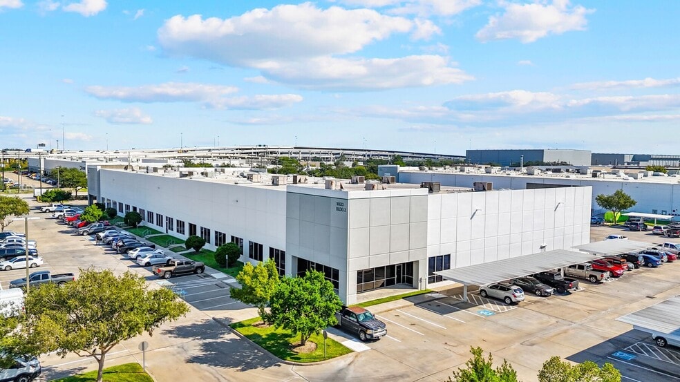 More Photos Of 6550 W Sam Houston Pky N, Houston Unknown For Lease