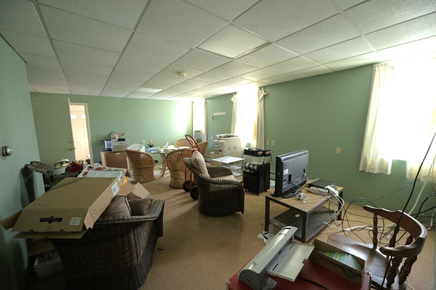 More Photos Of 10626 N Lake Rd, Forestport Restaurant For Sale