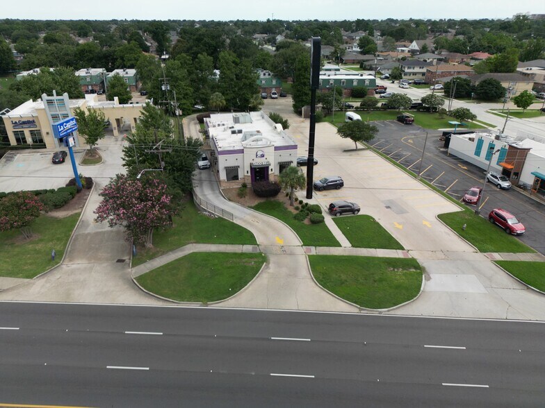 More Photos Of 4601 Veterans Memorial Blvd, Metairie Service Station For Sale