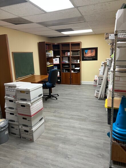 More Photos Of 3580 Habersham At Northlake, Tucker Medical For Sale