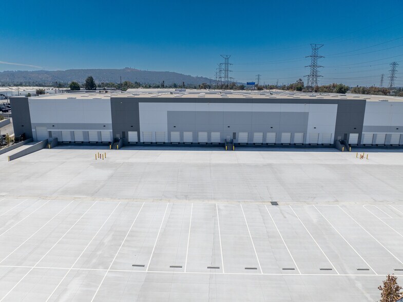 More Photos Of 357 N Covina Ln, City Of Industry Warehouse For Lease