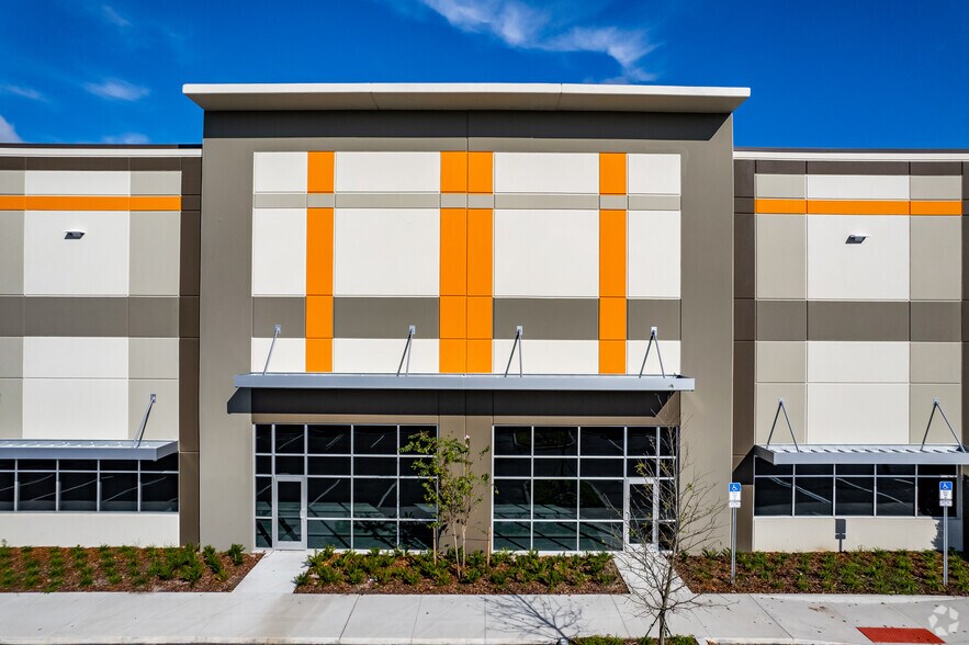 More Photos Of 3399 Wd Judge Dr, Orlando Unknown For Lease