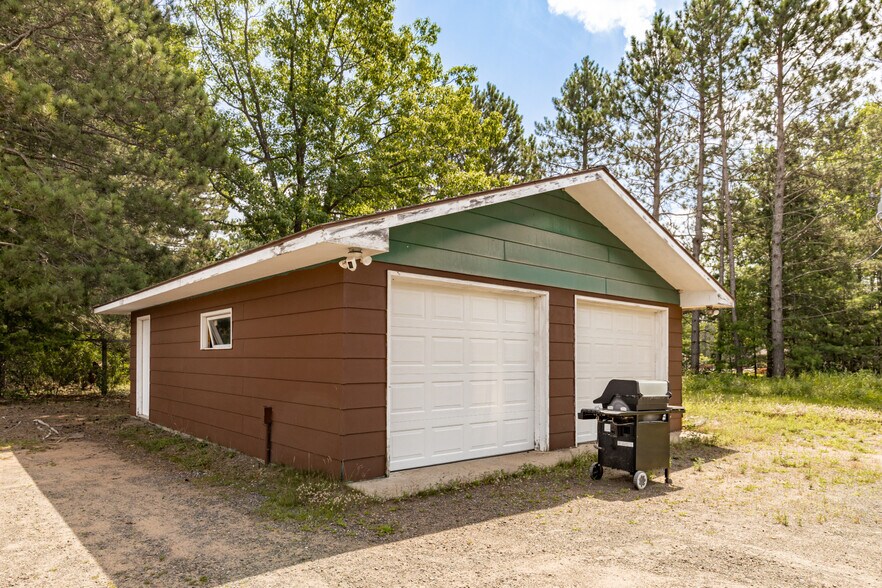 More Photos Of 8355 Highway 2, Iron River Restaurant For Sale