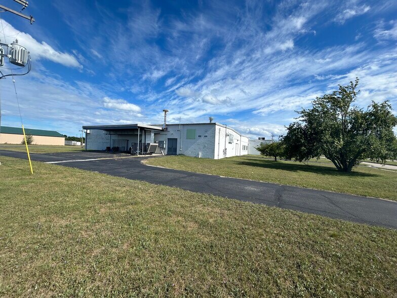 More Photos Of 6080 Jet St, Oscoda Industrial For Sale