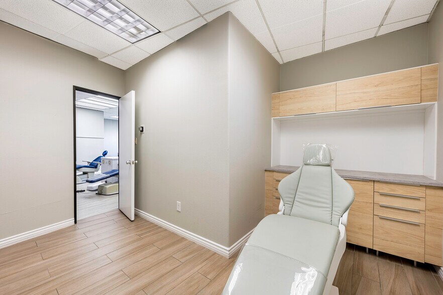 More Photos Of 2700 N Bellflower Blvd, Long Beach Medical For Lease