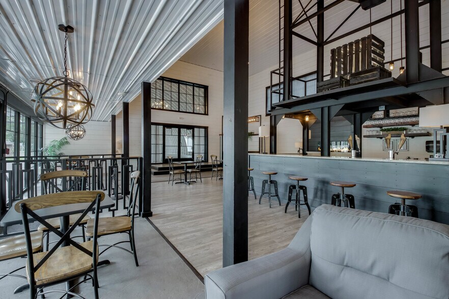 More Photos Of 646 Banks St, Chetek Specialty For Sale