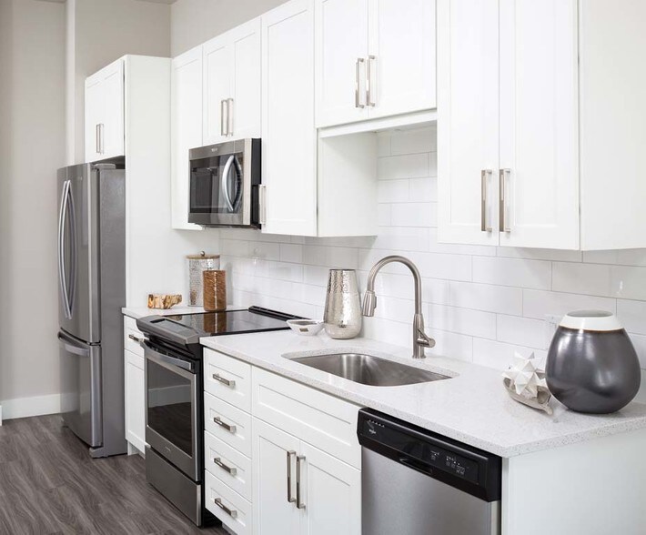 More Photos Of 9300 E Mineral Ave, Centennial Apartments For Lease