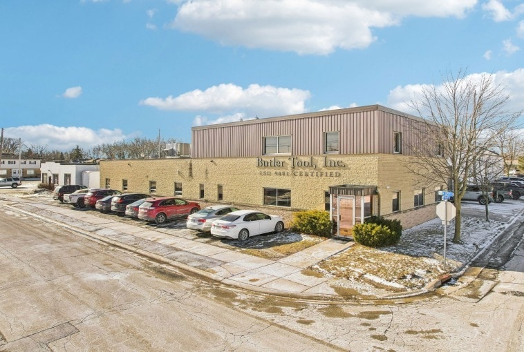Primary Photo Of 4731 N 125th St, Butler Light Manufacturing For Sale