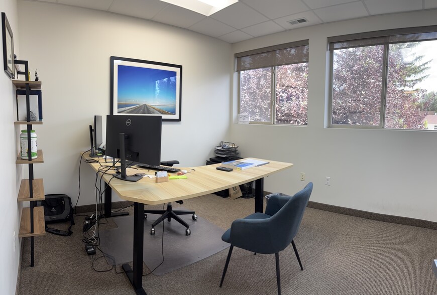 More Photos Of 1220 N 500 W, Lehi Medical For Sale