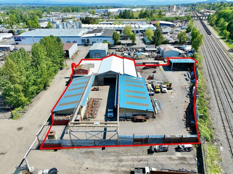 More Photos Of 8235 N Kerby Ave, Portland Warehouse For Sale