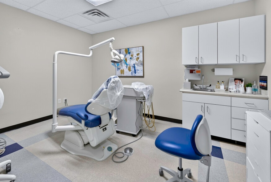 More Photos Of 313 W Drake Rd, Fort Collins Medical For Lease