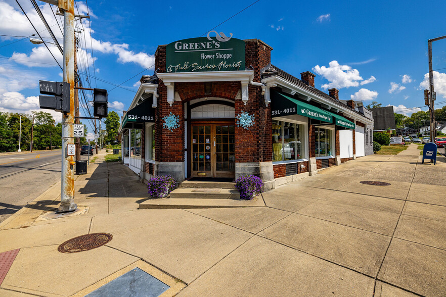 Primary Photo Of 5230-5232 Montgomery Rd, Cincinnati Storefront For Lease