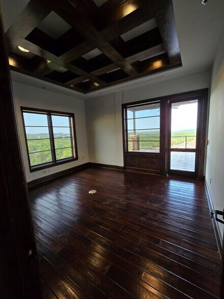 More Photos Of 3310 N Capital Of Texas Hwy, Austin Storefront Retail Office For Lease