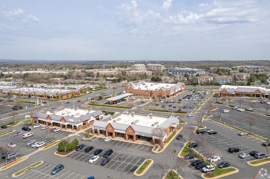 More Photos Of 14001 St Germain Dr, Centreville Freestanding For Lease