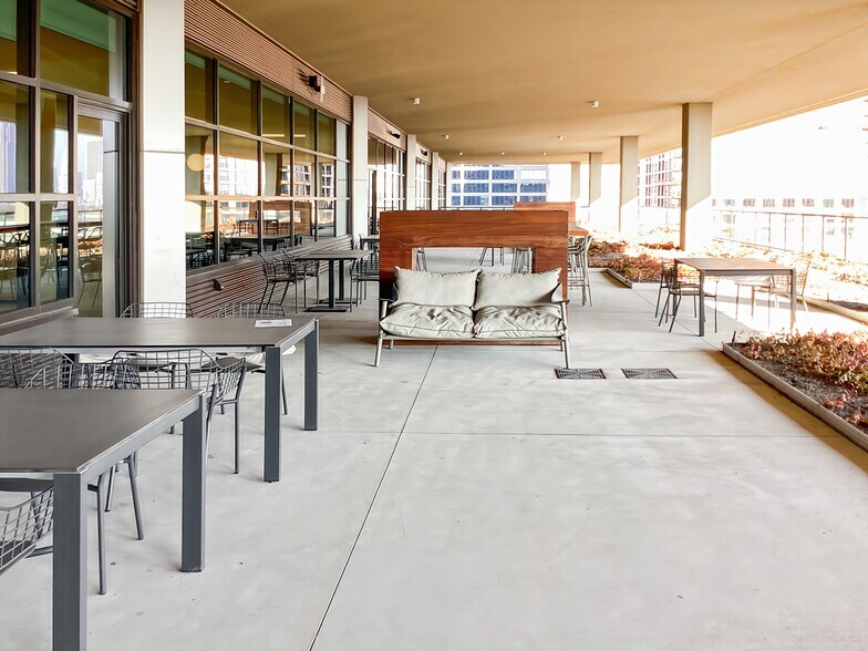 More Photos Of 1055 Howell Mill Rd, Atlanta Office For Lease