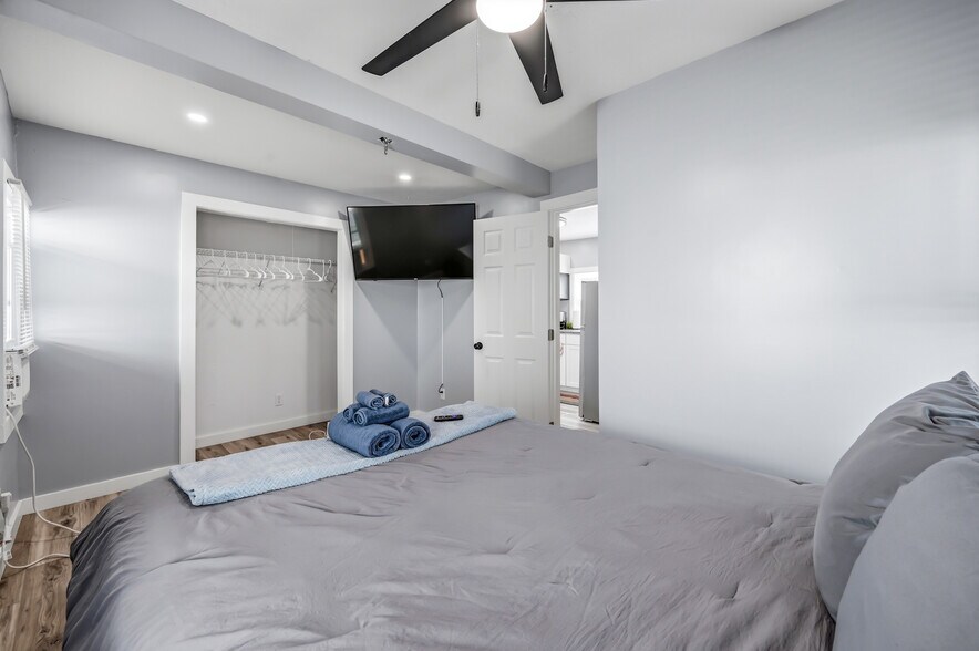 More Photos Of 5214 Old Lake Rd, Geneva Apartments For Sale
