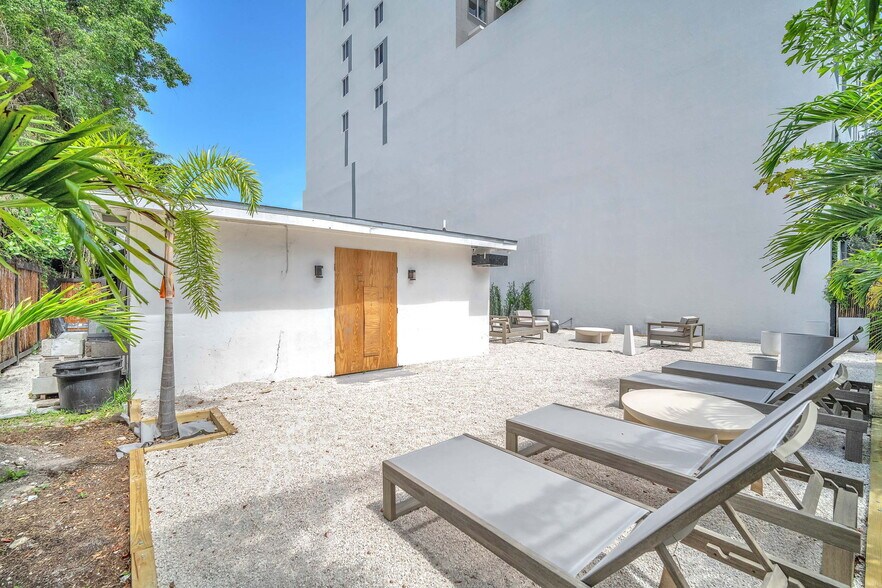 More Photos Of 120 NE 25th St, Miami Specialty For Sale