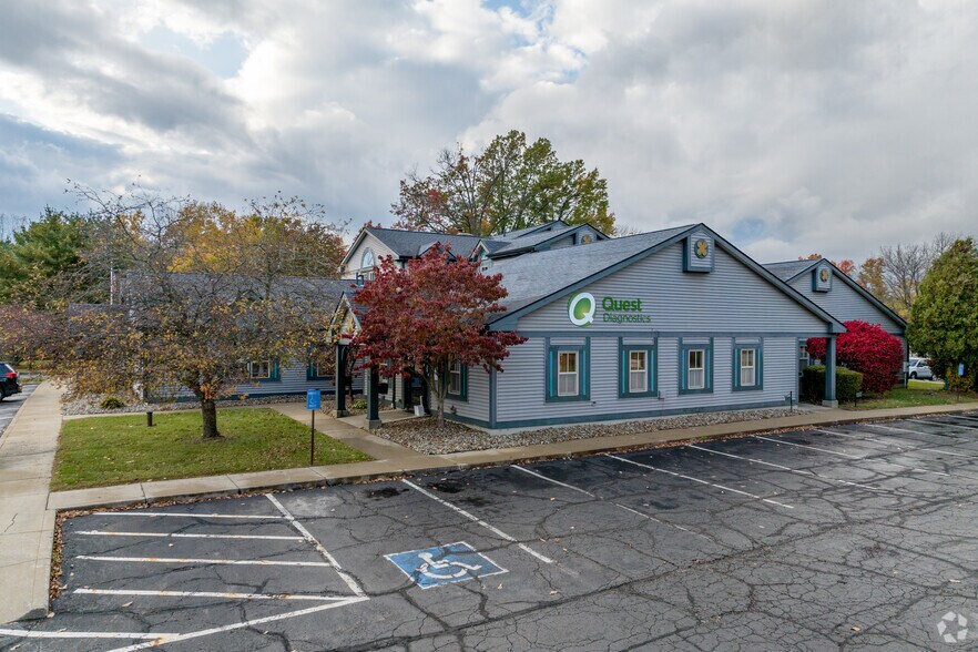 More Photos Of 754 S Cleveland Ave, Mogadore Medical For Sale