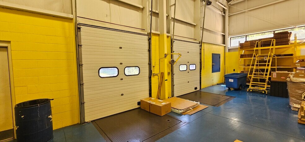 More Photos Of 14 High Bridge Rd, Sandy Hook Industrial For Sale