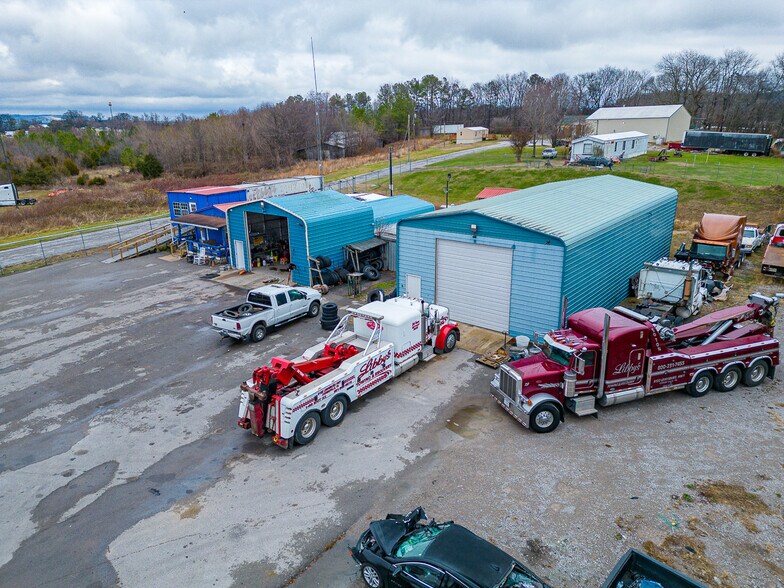 More Photos Of 9122 Lewisburg Hwy, Cornersville Auto Salvage Facility For Sale