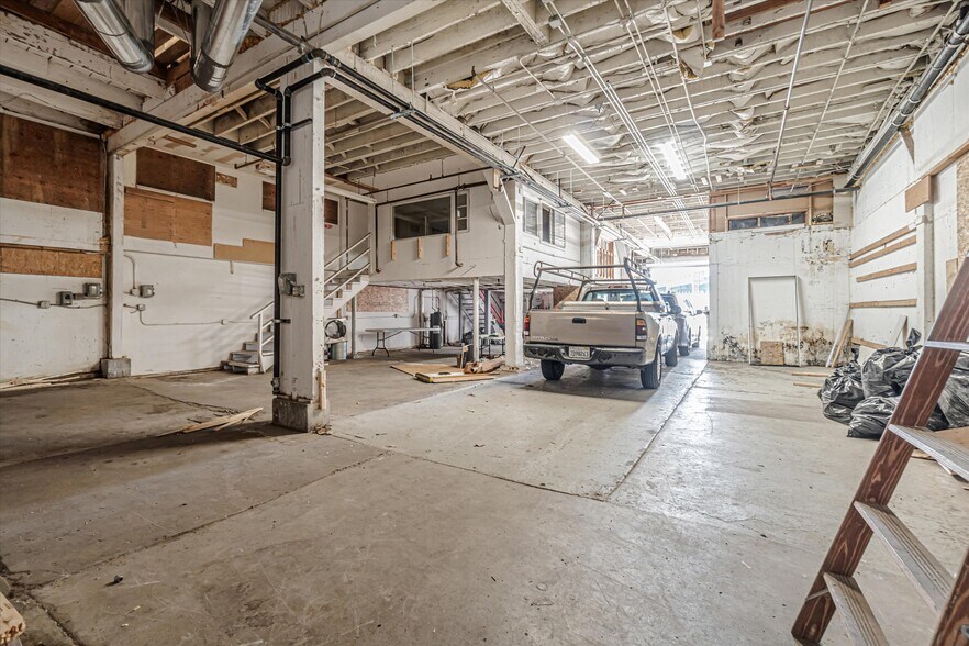 More Photos Of 1606 Harrison St, San Francisco Service For Sale