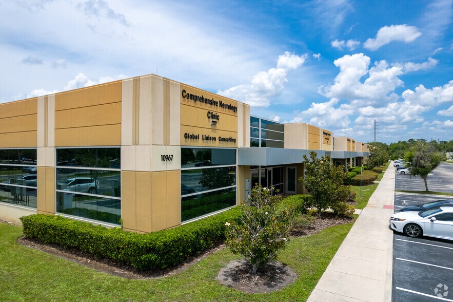 More Photos Of 10967 Lake Underhill Rd, Orlando Office For Lease