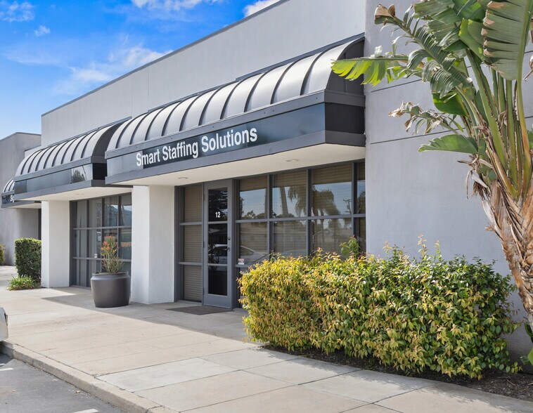 More Photos Of 268 N Lincoln Ave, Corona Office For Lease