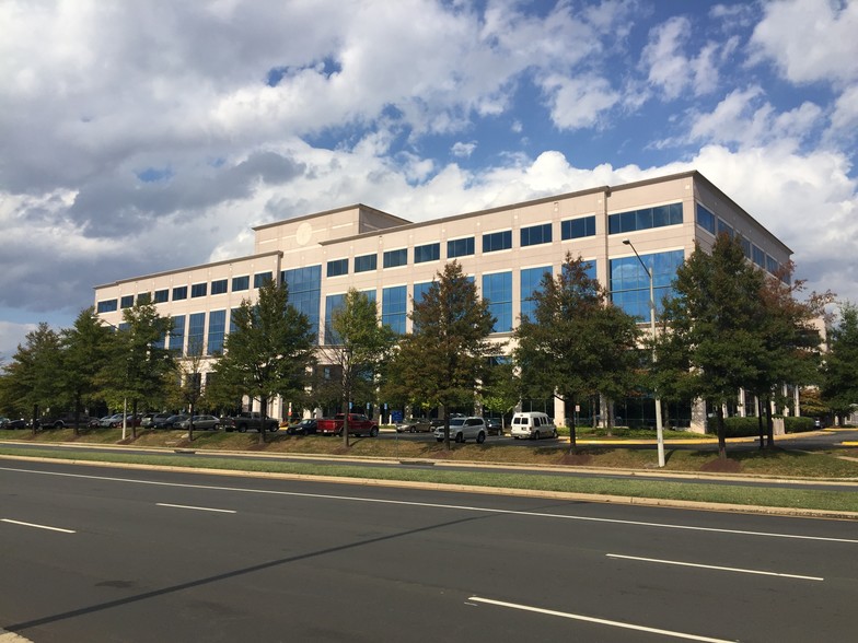 Primary Photo Of 2525 Network Pl, Herndon Office For Lease