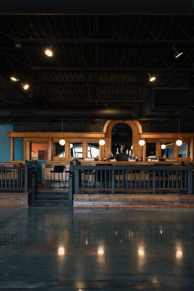 More Photos Of 5264 Anton Dr, Fitchburg General Retail For Sale