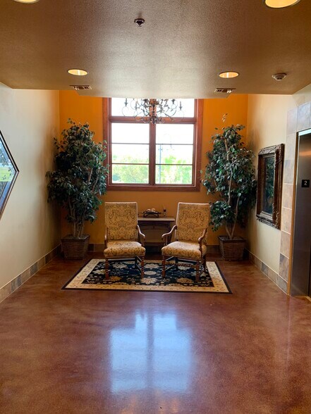 More Photos Of 401 Ranch Road 620 S, Lakeway Medical For Sale