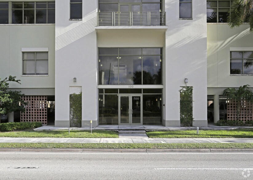 More Photos Of 500 S Dixie Hwy, Coral Gables Office For Lease