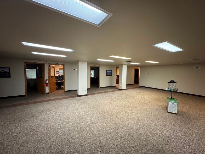 More Photos Of 1913-1957 Fescue St, Albany Industrial For Sale