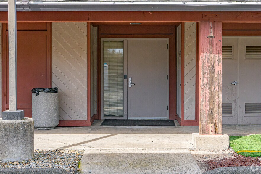 More Photos Of 2500 Marconi Ave, Sacramento Office For Lease