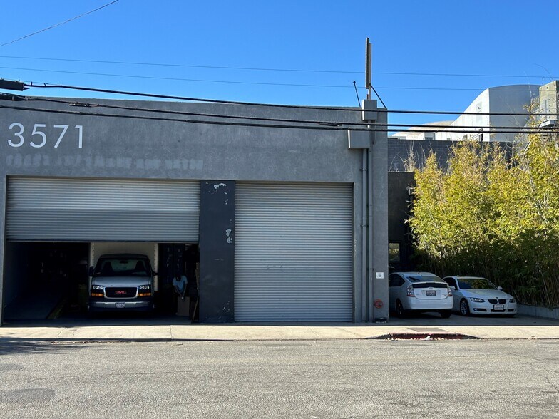 Primary Photo Of 3571 Hayden Ave, Culver City Warehouse For Lease