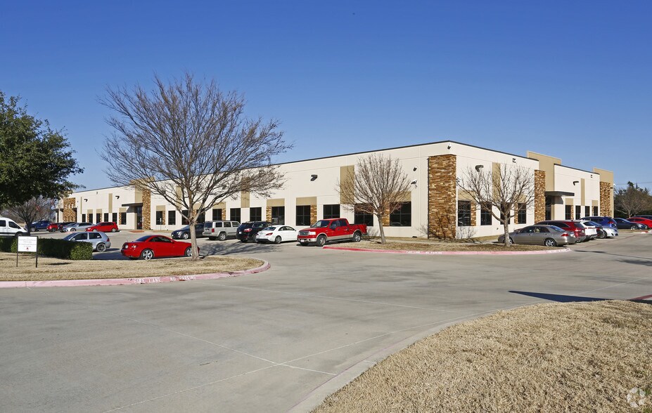 More Photos Of 1700 Science Pl, Rockwall Office For Sale