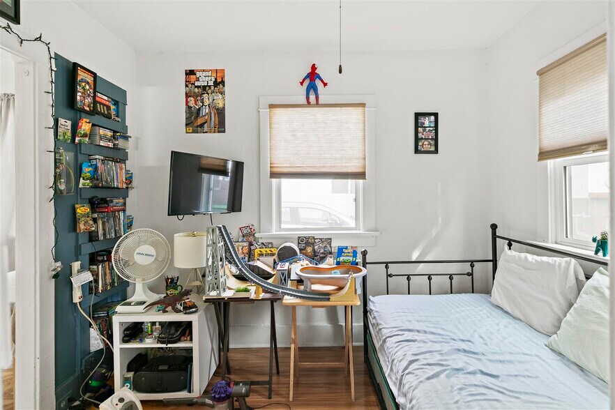 More Photos Of 3731 Glendon Ave, Los Angeles Apartments For Sale