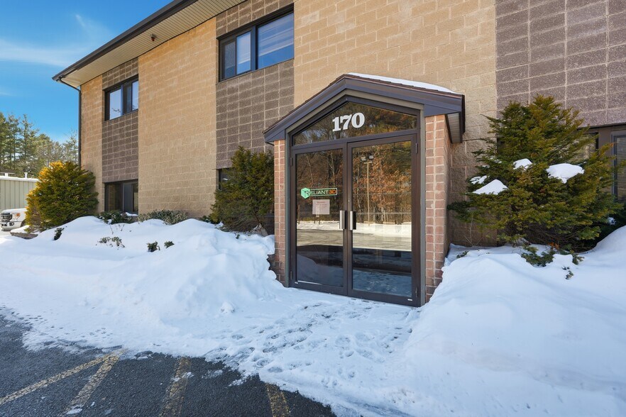 More Photos Of 170 Lockhouse Rd, Westfield Manufacturing For Sale