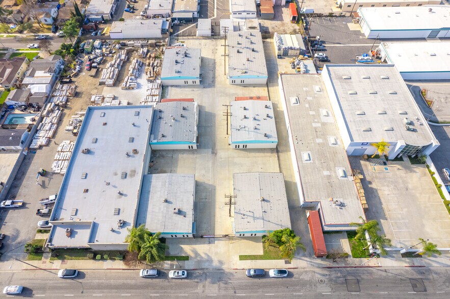 More Photos Of 1915-1927 Santa Anita Ave, South El Monte Warehouse For Lease