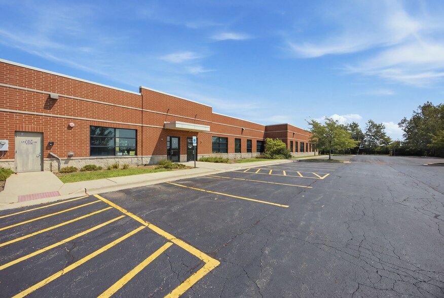More Photos Of 18861 S 90th Ave, Mokena Medical For Lease