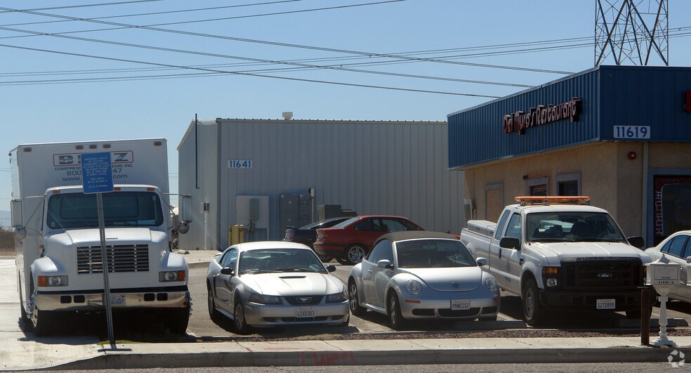 More Photos Of 11641 Rancho Rd, Adelanto Service For Lease
