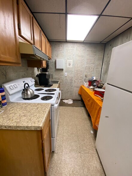 More Photos Of 23 Park St, Hudson Police Fire Station For Sale