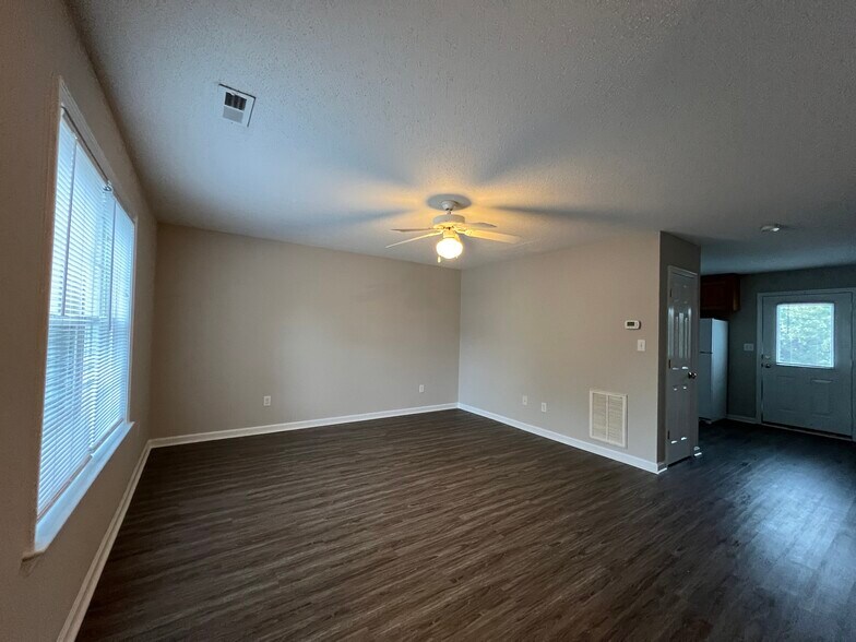 More Photos Of 601 Main St, Lillington Apartments For Sale